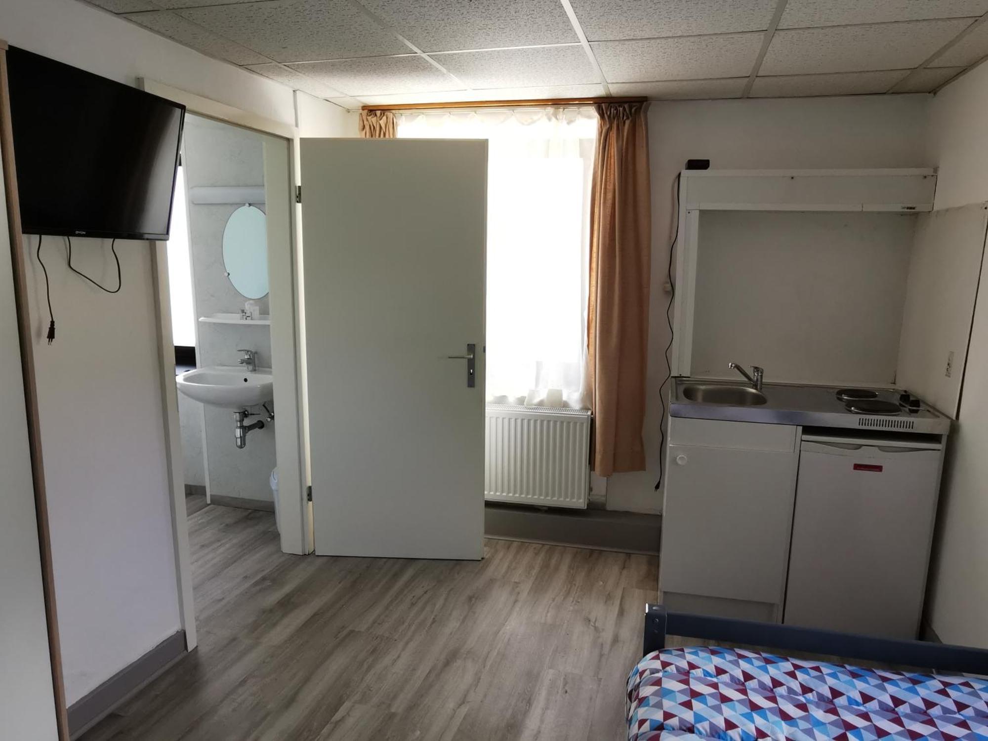 ホテル Chez Phil ロベールヴィル 部屋 写真
